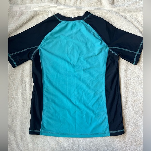 Red Camel Rashguard/Swim T - Picture 3 of 3